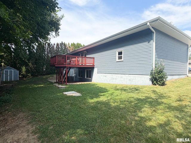 14 APPLE TREE Lane, East Peoria, IL 61611