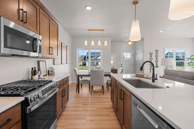 2897 HOWARD, Howard, WI 54313