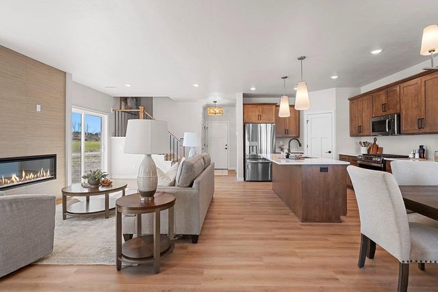 2897 HOWARD, Howard, WI 54313