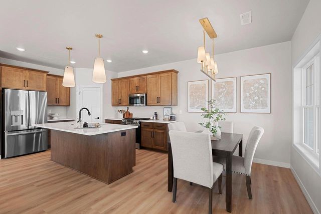 2897 HOWARD, Howard, WI 54313