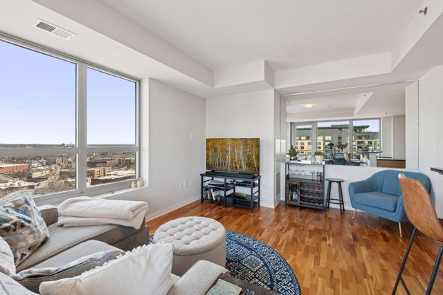 929 Portland Avenue 1305, Minneapolis, MN 55404