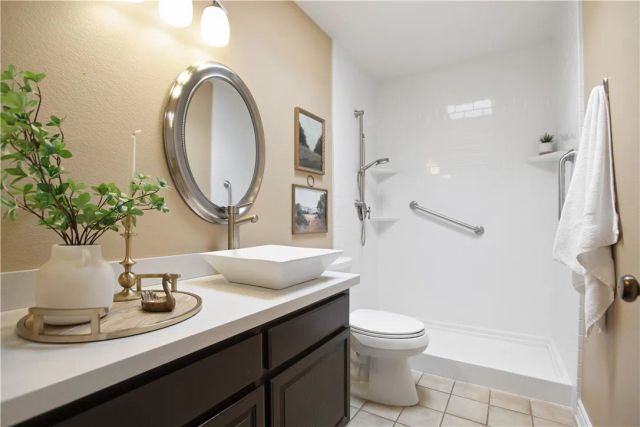 872 Pebble Beach, Upland, CA 91784