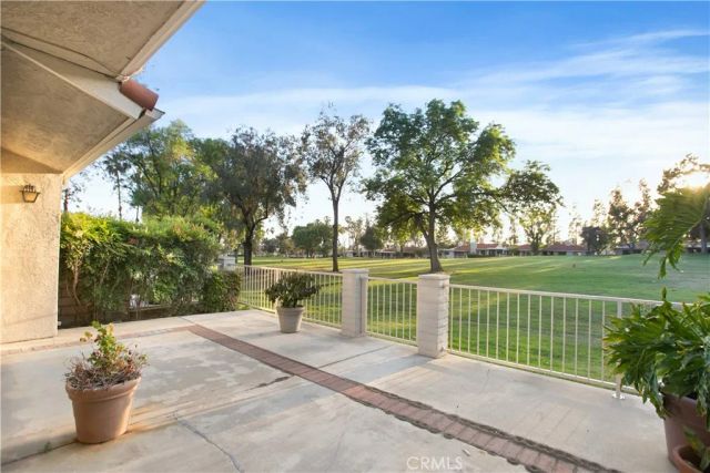 872 Pebble Beach, Upland, CA 91784
