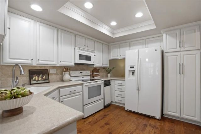 872 Pebble Beach, Upland, CA 91784