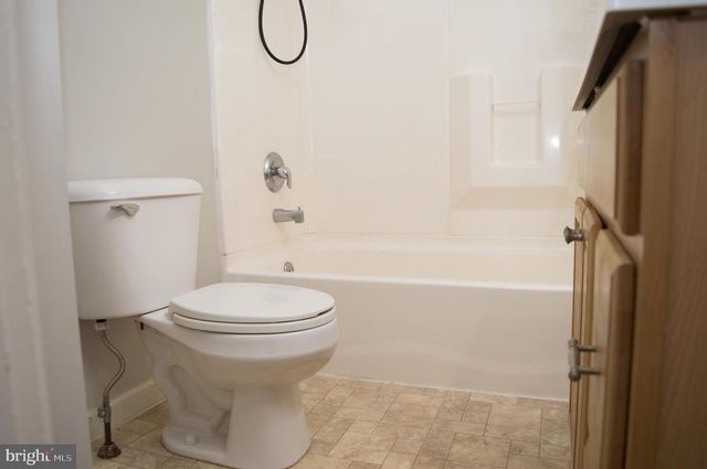 558 S CHURCH STREET, Waynesboro, PA 17268