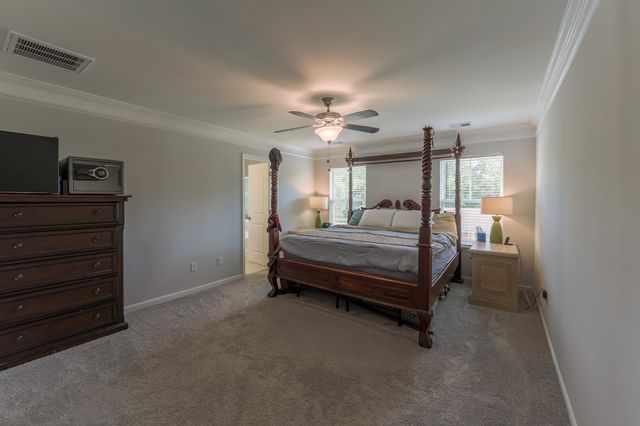 7037 Haddington Drive, Roebuck, SC 29376