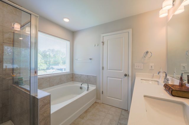 7037 Haddington Drive, Roebuck, SC 29376