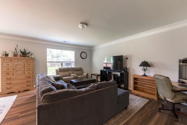 7037 Haddington Drive, Roebuck, SC 29376