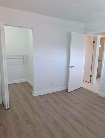 603 S State Road 7 2i, Margate, FL 33068