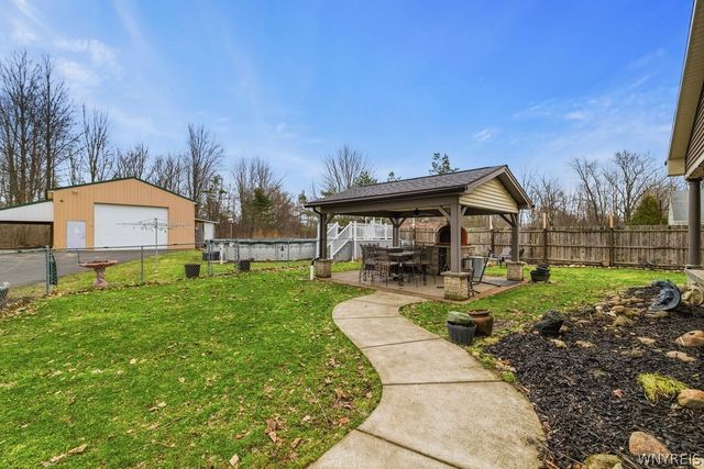 2995 Krueger Road, Wheatfield, NY 14120