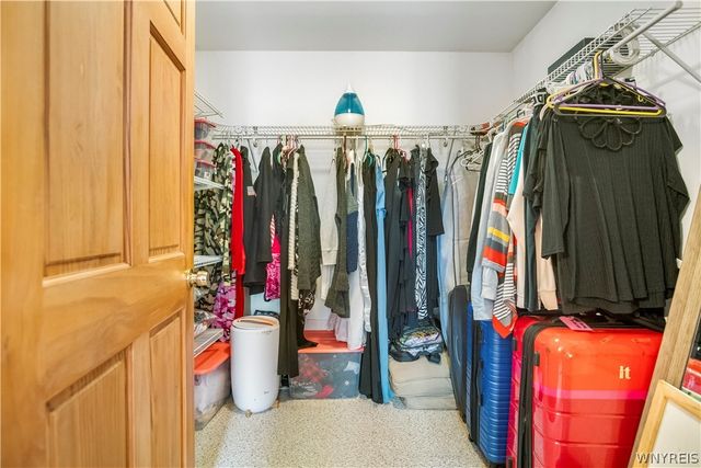 2995 Krueger Road, Wheatfield, NY 14120