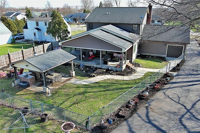 2995 Krueger Road, Wheatfield, NY 14120