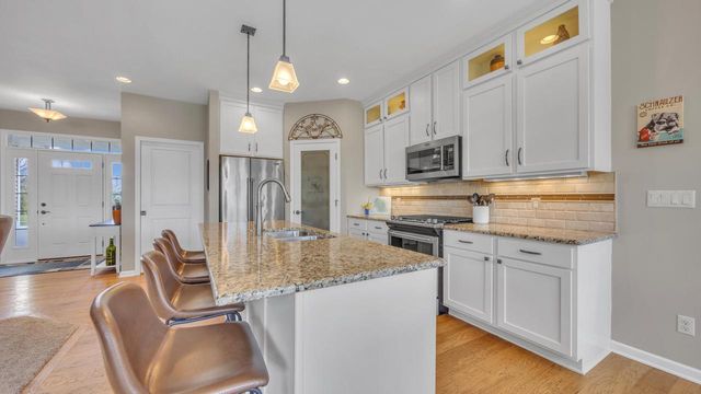 522 Cloverdale LANE, Plymouth, WI 53073
