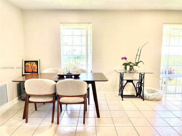 8522 SW 148th Terrace, Palmetto Bay, FL 33158