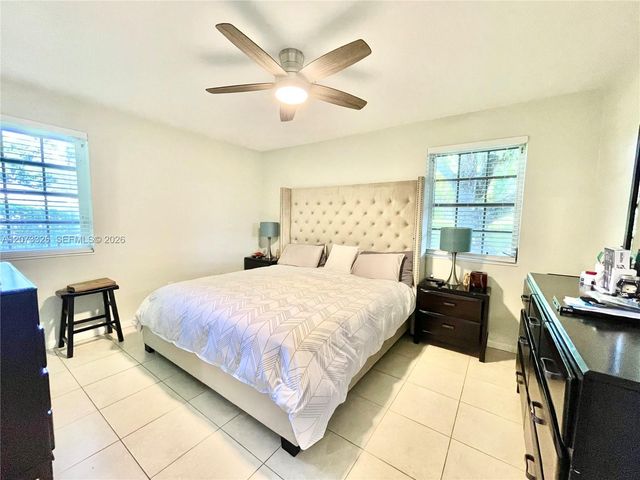 8522 SW 148th Terrace, Palmetto Bay, FL 33158