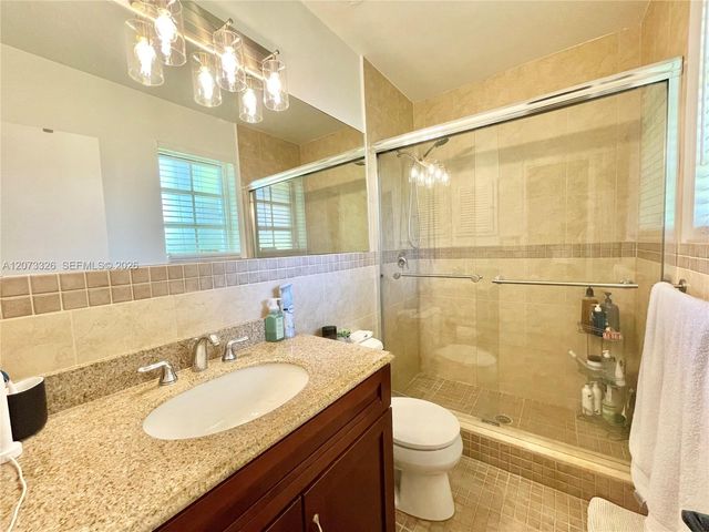 8522 SW 148th Terrace, Palmetto Bay, FL 33158