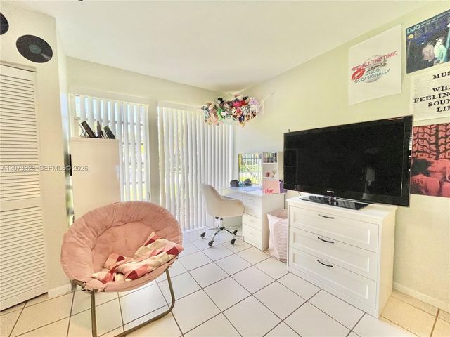 8522 SW 148th Terrace, Palmetto Bay, FL 33158