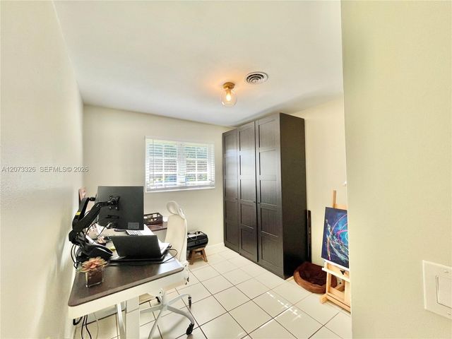 8522 SW 148th Terrace, Palmetto Bay, FL 33158