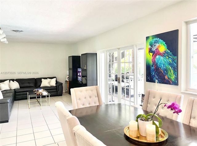 8522 SW 148th Terrace, Palmetto Bay, FL 33158