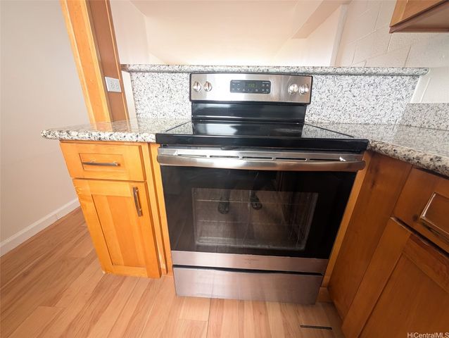 46-270 Kahuhipa Street A619, Kaneohe, HI 96744