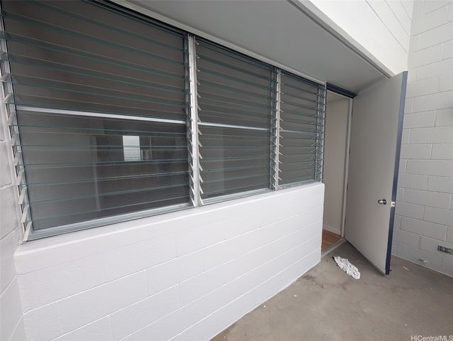 46-270 Kahuhipa Street A619, Kaneohe, HI 96744