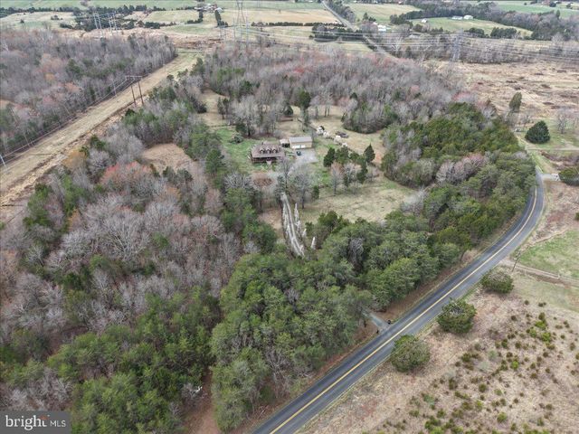2113 COURTHOUSE RD, Catlett, VA 20119