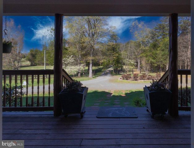 2113 COURTHOUSE RD, Catlett, VA 20119
