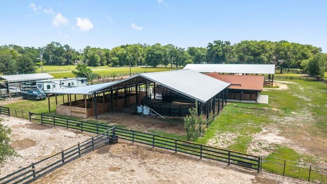 16392 NE JACKSONVILLE ROAD, Citra, FL 32113