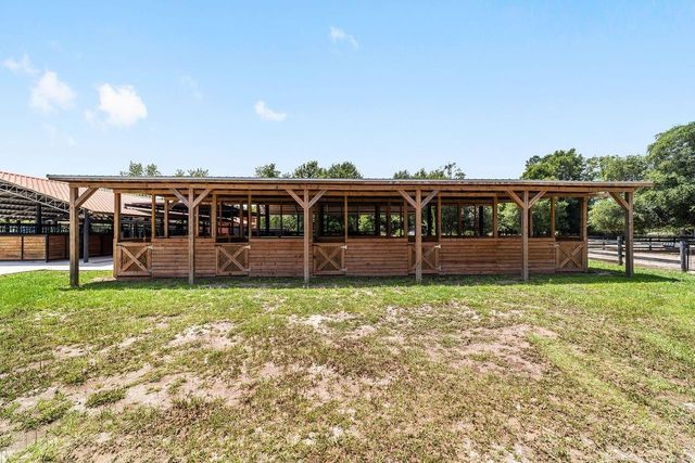 16392 NE JACKSONVILLE ROAD, Citra, FL 32113
