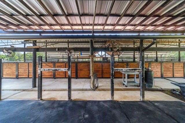 16392 NE JACKSONVILLE ROAD, Citra, FL 32113