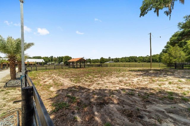 16392 NE JACKSONVILLE ROAD, Citra, FL 32113