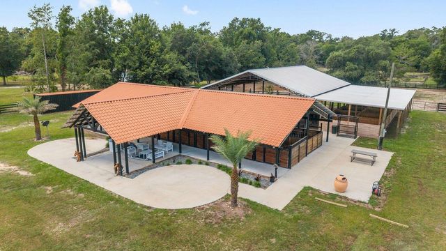 16392 NE JACKSONVILLE ROAD, Citra, FL 32113