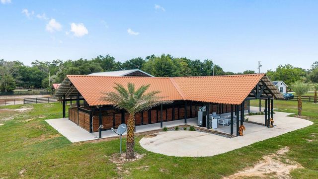 16392 NE JACKSONVILLE ROAD, Citra, FL 32113