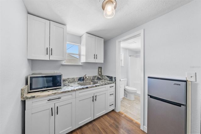 3712 N CLEARFIELD AVENUE, Tampa, FL 33603