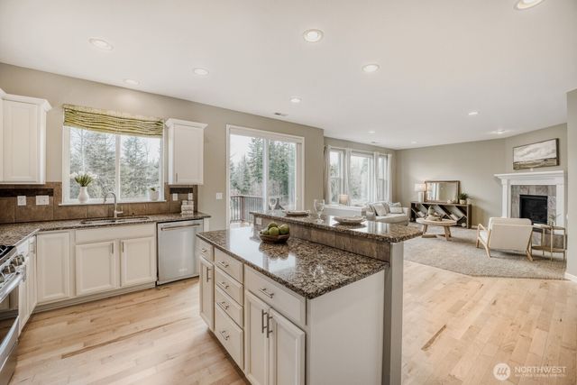 35006 SE Brinkley Street, Snoqualmie, WA 98065