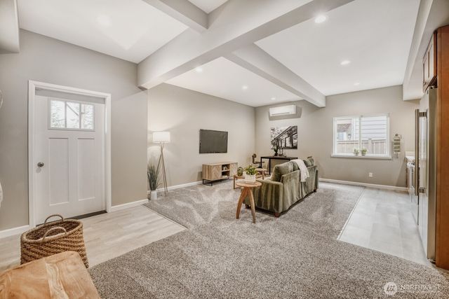 35006 SE Brinkley Street, Snoqualmie, WA 98065