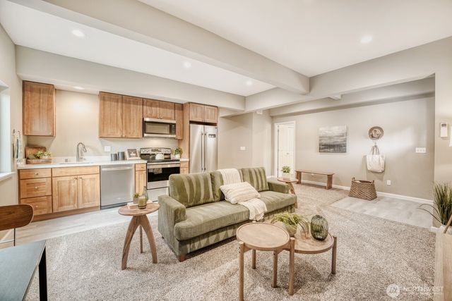 35006 SE Brinkley Street, Snoqualmie, WA 98065