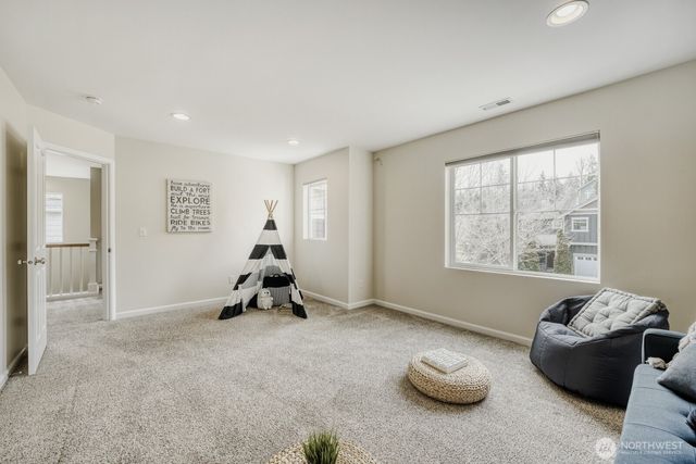 35006 SE Brinkley Street, Snoqualmie, WA 98065