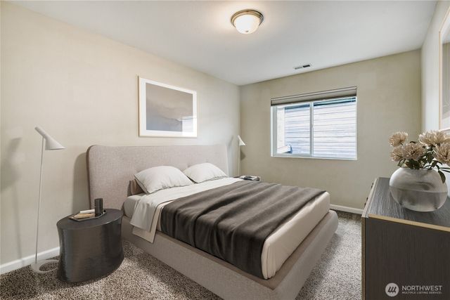 35006 SE Brinkley Street, Snoqualmie, WA 98065