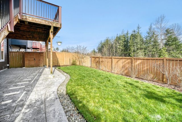 35006 SE Brinkley Street, Snoqualmie, WA 98065