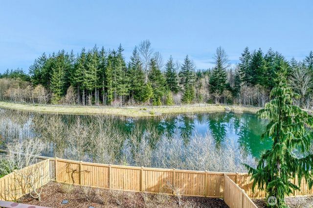 35006 SE Brinkley Street, Snoqualmie, WA 98065