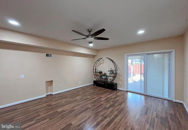 15000 DANUBE WAY, Haymarket, VA 20169