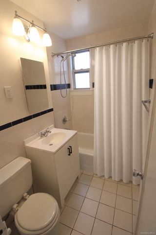 101 N Broadway 2B2, White Plains, NY 10603