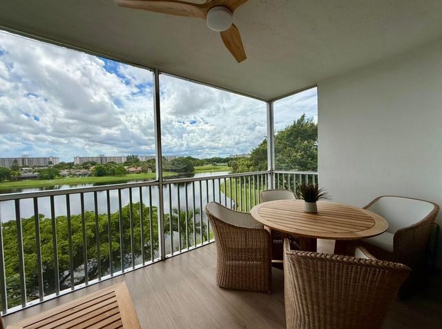 3150 N Course Lane 501, Pompano Beach, FL 33069