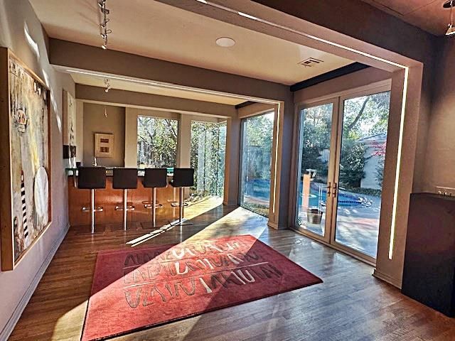 1710 Dorchester Drive, Nichols Hills, OK 73120