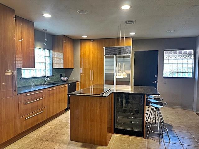 1710 Dorchester Drive, Nichols Hills, OK 73120