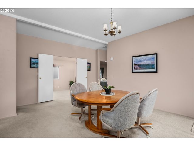 4055 ROYAL Ave 93, Eugene, OR 97402