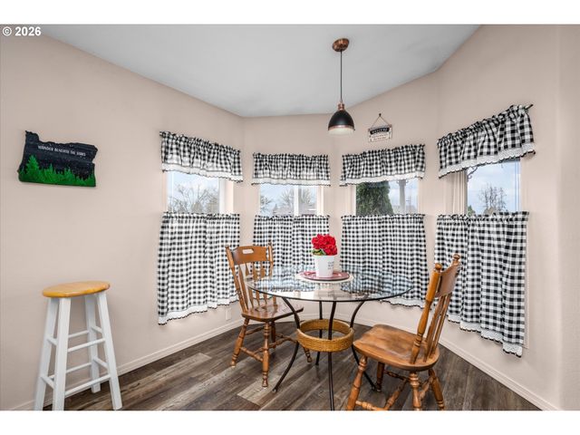 4055 ROYAL Ave 93, Eugene, OR 97402