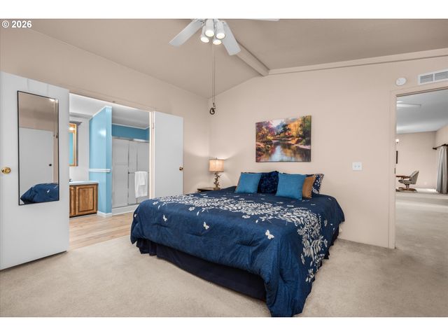 4055 ROYAL Ave 93, Eugene, OR 97402