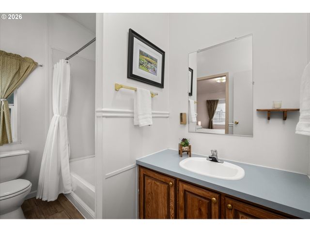 4055 ROYAL Ave 93, Eugene, OR 97402